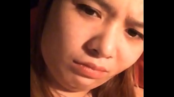 Chị gái Hạ Long show hàng tuyển phi công trẻ