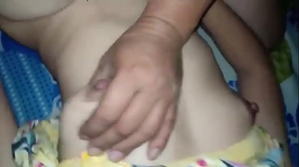 Chơi gái lồn mọng nước nhiều lông