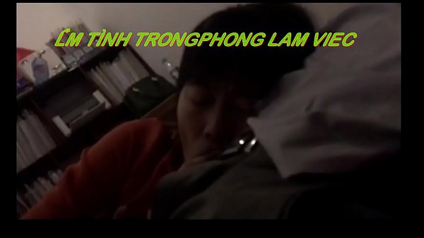 Làm tình với em nhân viên trong phòng làm việc