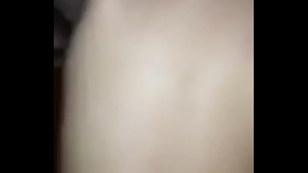 Túm tóc doggy bạn gái dâm sướng tê lồn