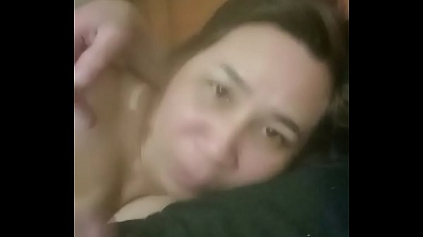 Chị Ngọc Hiền bú cu phi công trẻ