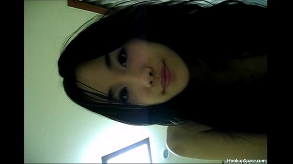 Nữ sinh dễ thương BJ địt nhau với bạn trai