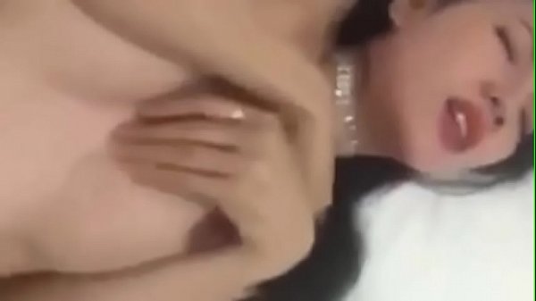 Chịch em hot girl Thùy Linh nứng lồn rên la