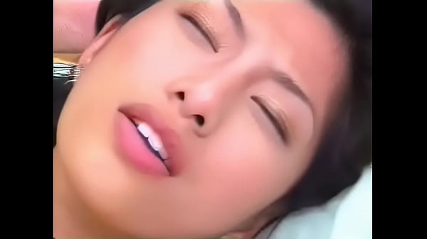 Chịch tập thể em teen xinh thèm cặc