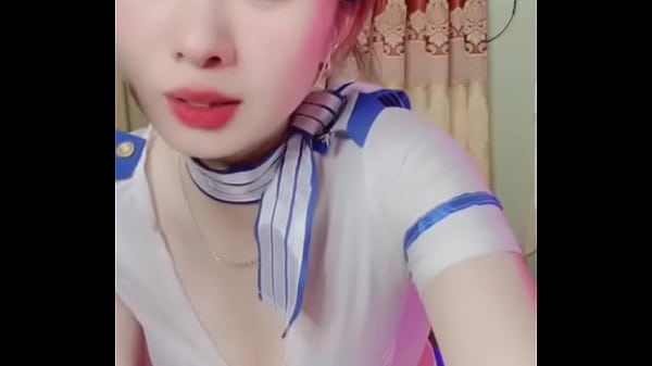 Gái Việt sexy show hàng gợi cảm vãi đái