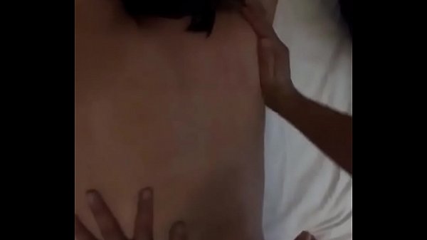 Massage Yoni làm tình với mbbg dâm đãng vcl